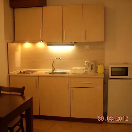 Tzarevo Aparthotel 3*