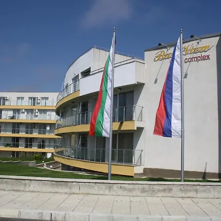 Tzarevo Aparthotel 3*